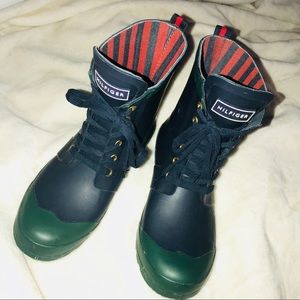 Huge Price Drop! Tommy Hilfiger boots !